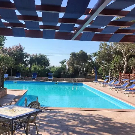 Villalba 公寓式酒店 兰佩杜萨